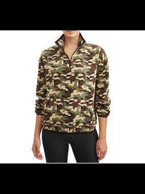 No Boundaries Fleece Camo Quarter Zip Up Jacket!! (NWT)